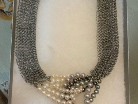 Vintage Silver Chainmail and Pearl Necklace Online Sale